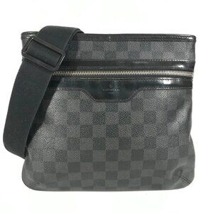 LOUIS VUITTON N58028 Damier Graphite Tomas Pochette Crossbody Shoulder Bag